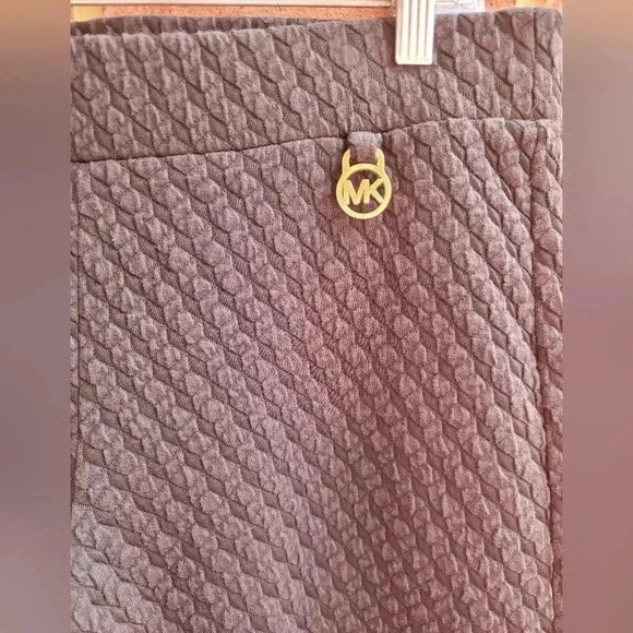 Michael Kors textured pattern ankle length gold hardware logo pants - Picture 5 of 8